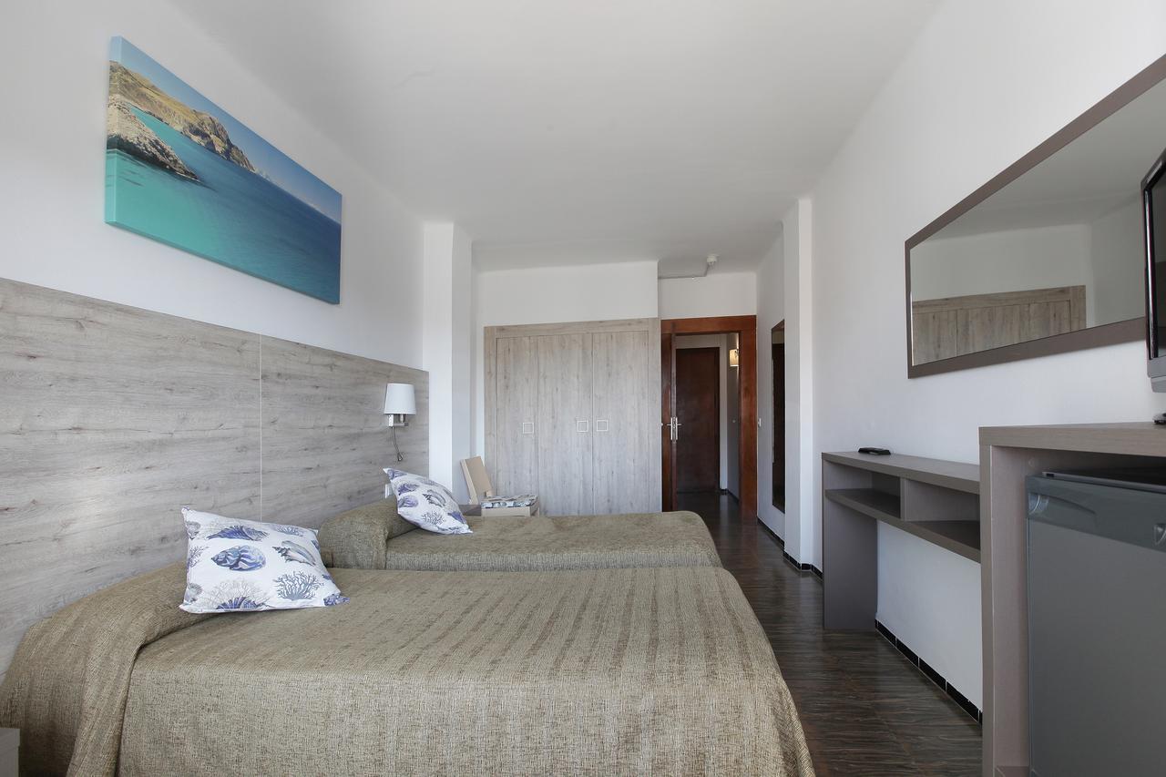 Hotel Maria Teresa Калонже Экстерьер фото