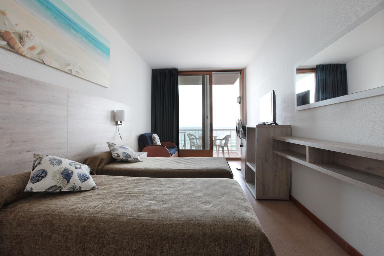 Hotel Maria Teresa Калонже Экстерьер фото