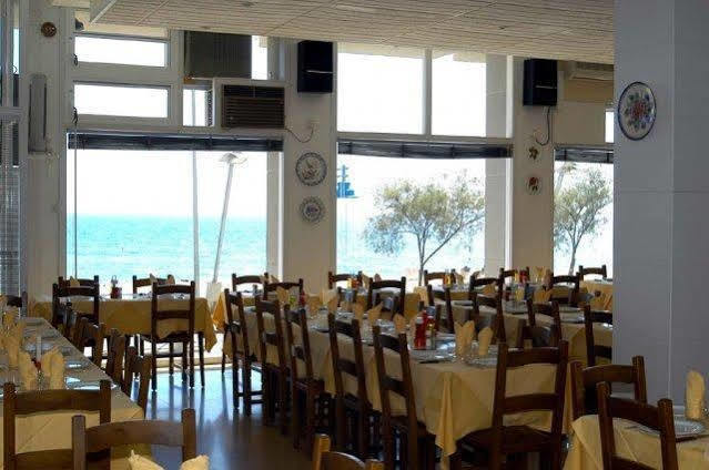 Hotel Maria Teresa Калонже Экстерьер фото